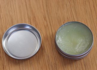 W aptece kosztuje kilka złotych. Genialnie wygładza zmarszczki wokół oczu