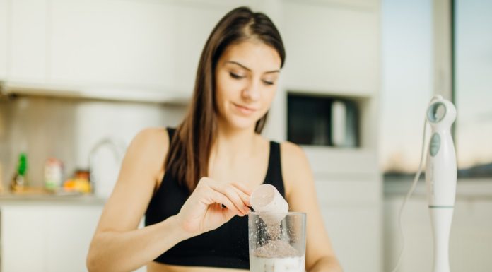 Dodaję łyżkę do owsianki i brzuch stał się płaski. Zniknęły też problemy z jelitami