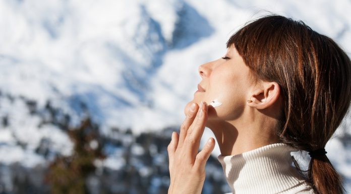 Trzy tanie kremy z ceramidami. Tworzą na skórze ochronną tarczę