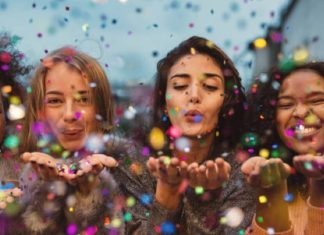 NYX Professional Makeup przygotował limitowaną, świąteczną kolekcję inspirowaną filmem „Kevin sam w domu” – makijaż pełen świątecznego uroku i szaleństwa!