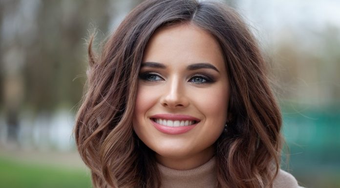 Ekstremalna objętość włosów nawet po zdjęciu czapki? Odżywka z efektem plumpingu sprawia, że to możliwe!