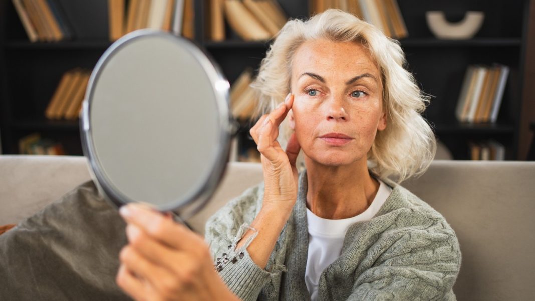 Sekret Dunek na zachowanie młodego wyglądu. Hygge, rower i sauna