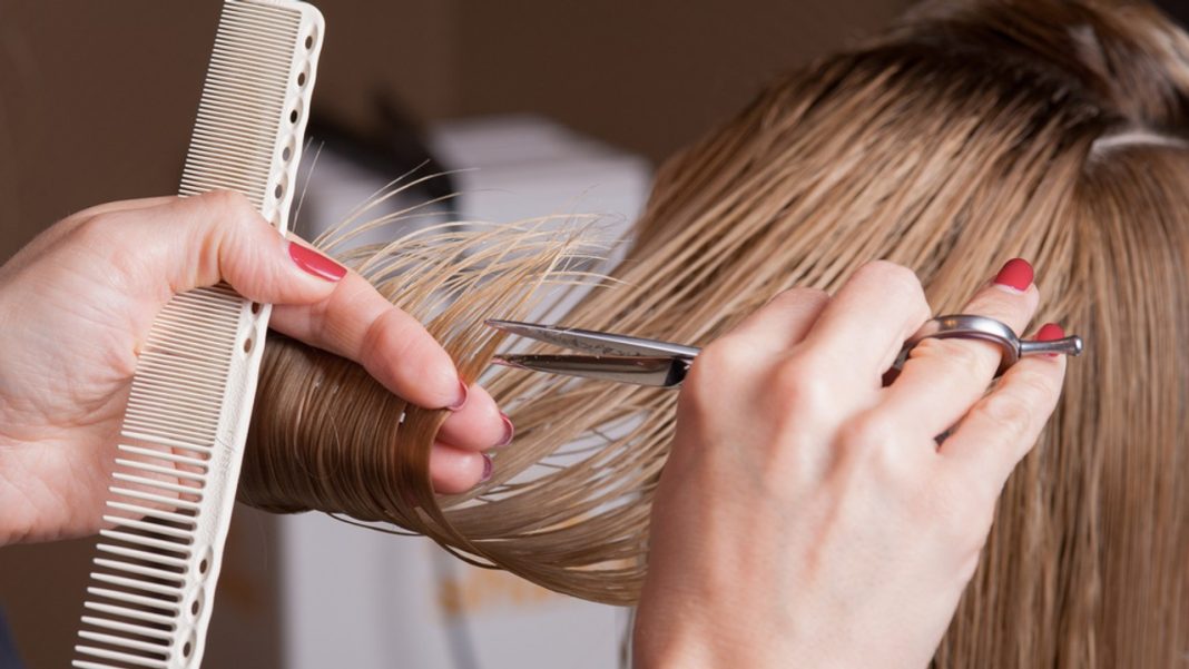 Polki uwielbiają te fryzury. Idealnie sprawdzą się do świątecznych stylizacji