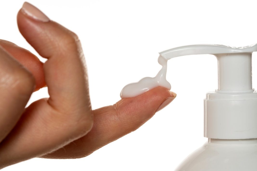 Kremy do rąk z pompką. Wydajne i wygodne w użyciu