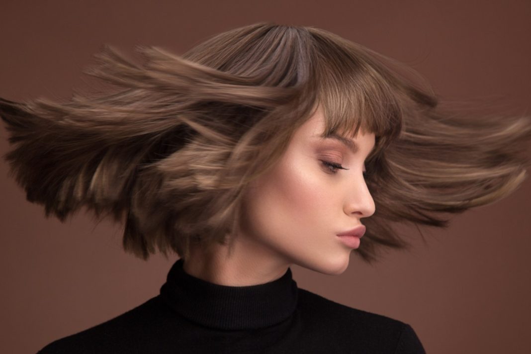 Trzy szampony, które ratują zniszczone włosy. Zamień