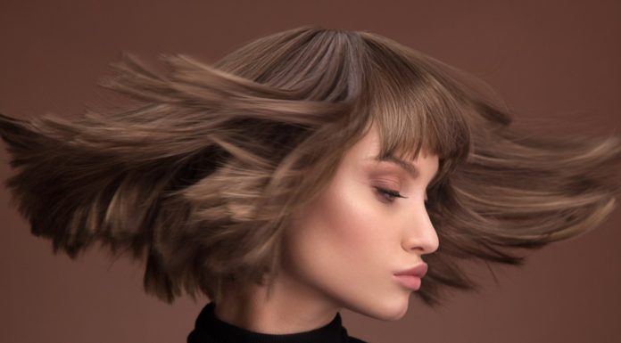 Trzy szampony, które ratują zniszczone włosy. Zamień „siano” na lśniącą taflę