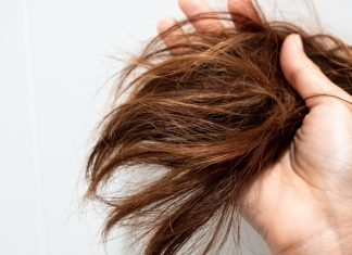 Cztery dobre nawilżające odżywki do włosów