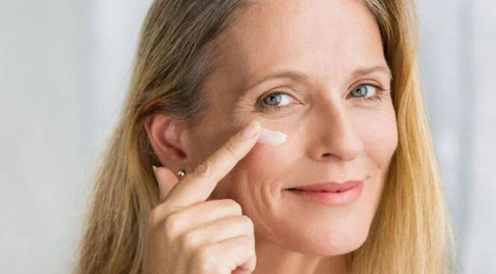 Trzy sera z kolagenem, które intensywnie odmładzają skórę