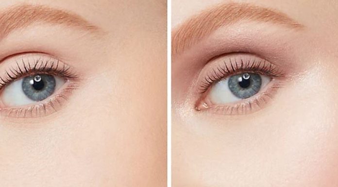 Rozjaśnia cerę i przedłuża makijaż. Bestsellerowy puder przepięknie „łapie światło”