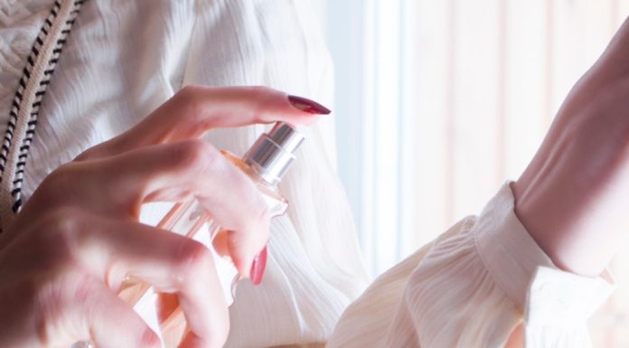 Perfumy idealne na prezent walentynkowy dla niej. 10 propozycji