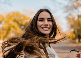 Top pięć odżywek do włosów zniszczonych i potrzebujących regeneracji