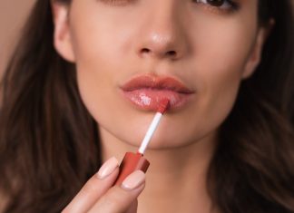 Trzy błyszczyki wzbogacone o kolagen. Pielęgnują wargi i nadają im pełniejszy wygląd