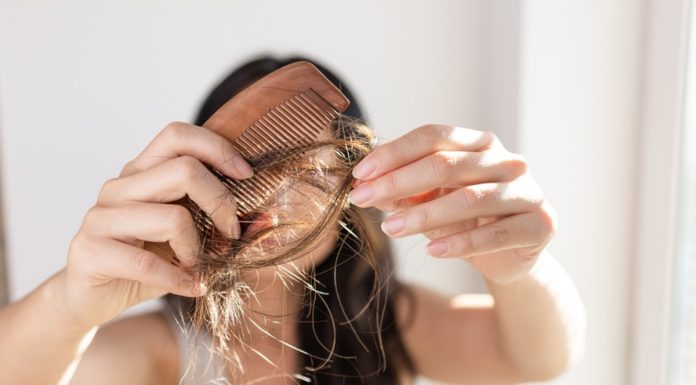 Ten taniutki ziołowy ekstrakt powstrzymuje wypadanie włosów. „Fryzura odzyskała objętość!”