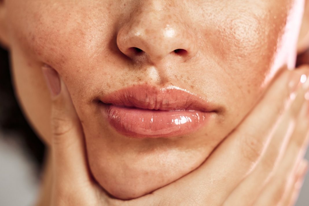 To najlepszy krem do odwodnionej skóry! Nawilża przez cały dzień