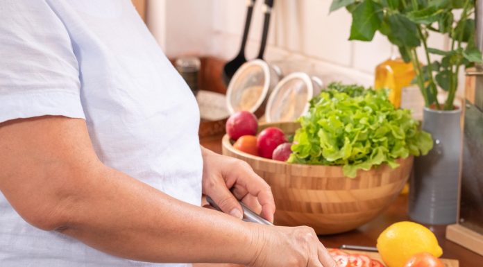 Dieta antystarzeniowa istnieje? To powoduje spowolnienie procesu starzenia