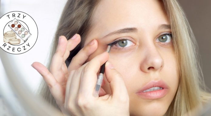 Jak namalować kreskę eyelinerem na opadającej powiece? Ten sposób sprawdzi się za każdym razem