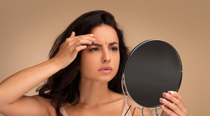 TOP 3 kemy, które wyprasują pomarszczone czoło. Nr 1 działa jak botoks!