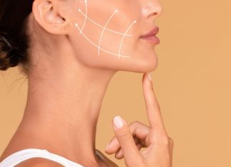 TOP 3 kremy na głębokie i utrwalone zmarszczki. Napinają skórę jak skalpel