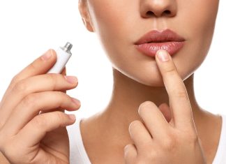 Ten hit kosztuje 5 zł, a wygładzi zmarszczki, uratuje suche usta i bosko nawilży skórę. „Używam od lat”