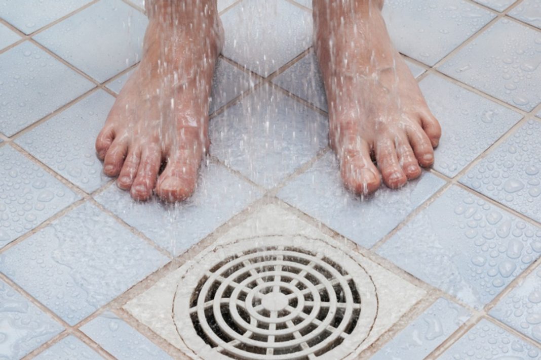 Robisz te rzeczy pod prysznicem? Od dzisiaj przestaniesz