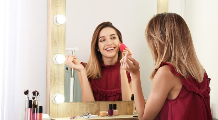 Cztery świetne bazy, które kilkakrotnie podbiją trwałość makijażu