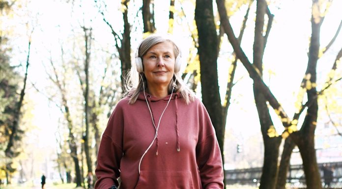 Najlepsze ćwiczenia po 50. roku życia. Ratują zdrowie i sprawność