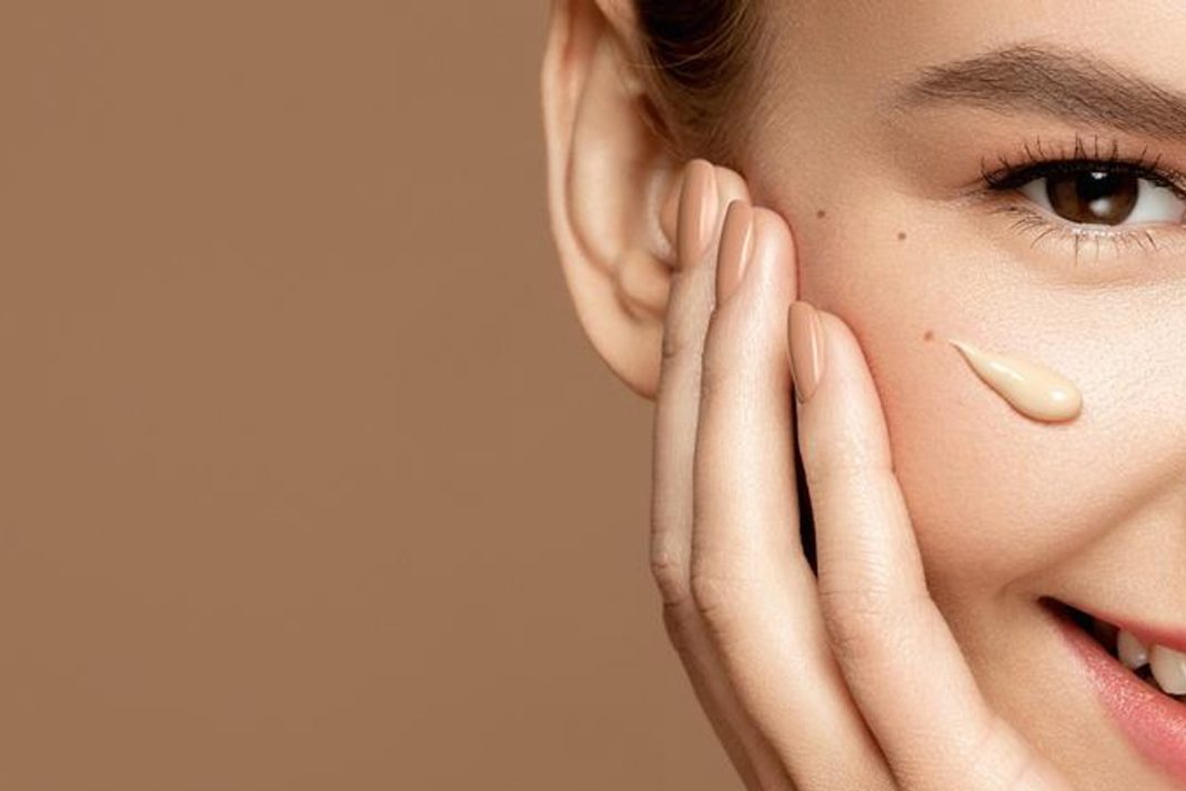 Lekki krem BB naszpikowany kwasem hialuronowym to hit na wiosnę.