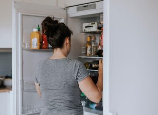 Jak schudnąć po 40-stce? Dietetyk wskazał najważniejsze zasady