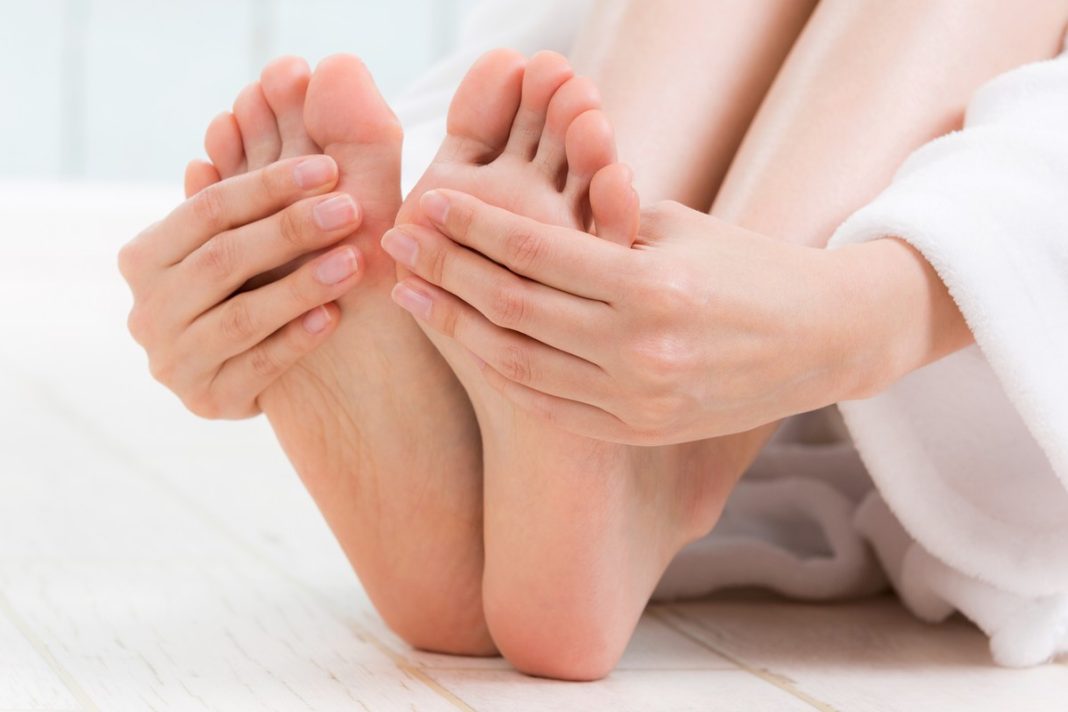 Ten produkt przydaje się nie tylko w kuchni. Stopy będą gładkie i miękkie