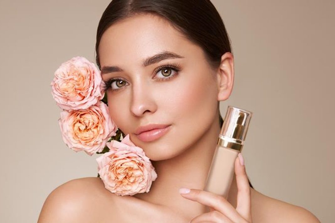 Ten witaminowy krem BB działa jak upiększający filtr.