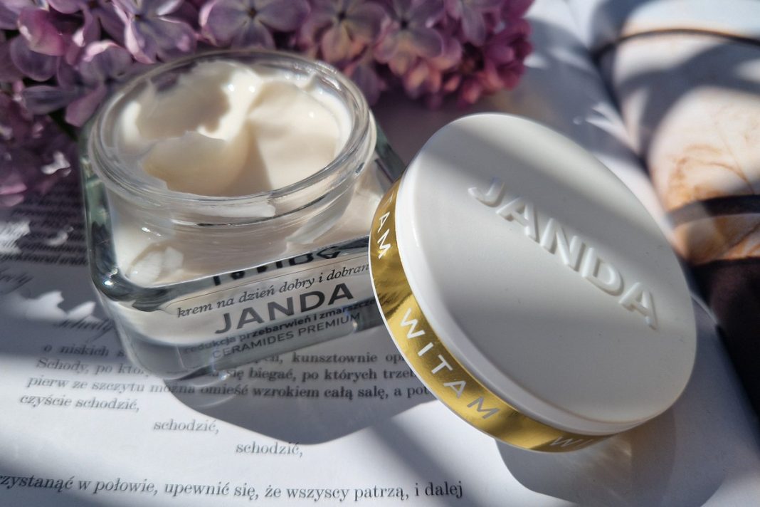 Przetestowałam świetny krem na przebarwienia po 40. Dostarcza skórze 12x więcej składników. Działa na cały wachlarz plamek