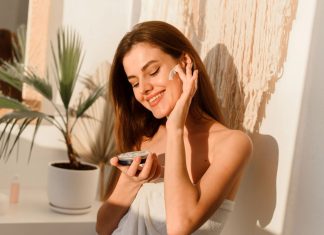 Wrażliwa i zaczerwieniona skóra? Poznaj TOP 5 najlepszych kremów do cery naczynkowej!