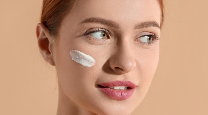 Wiosenna wyprzedaż do -50 proc. na kosmetyki Tołpy. Co warto kupić?