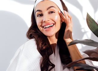 To najtańszy i najlepszy kolagenowy krem. Szybko znika, kobiety kupują po trzy słoiczki