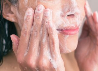 Kosmetyki z mocą mikrodermabrazji. Cztery mikropeelingi korundowe, które zapewnią głębokie złuszczanie