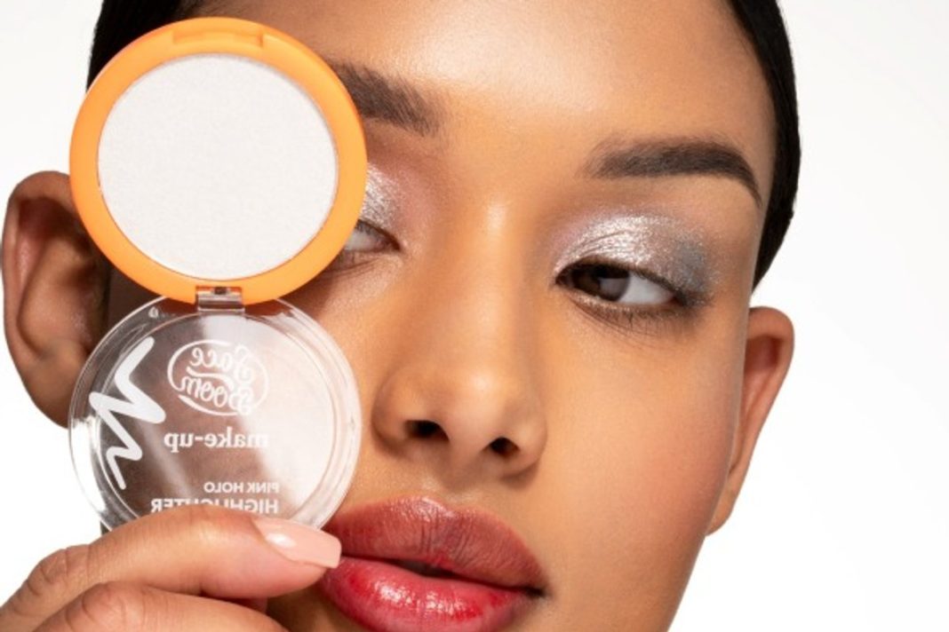 Wyraź siebie z nowościami od FaceBoom make-up