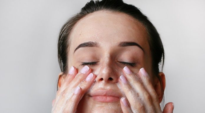 „Tak dobrych hydro kosmetyków dawno nie miałam”. Solidnie nawilżają, koją, są na maxa wydajne