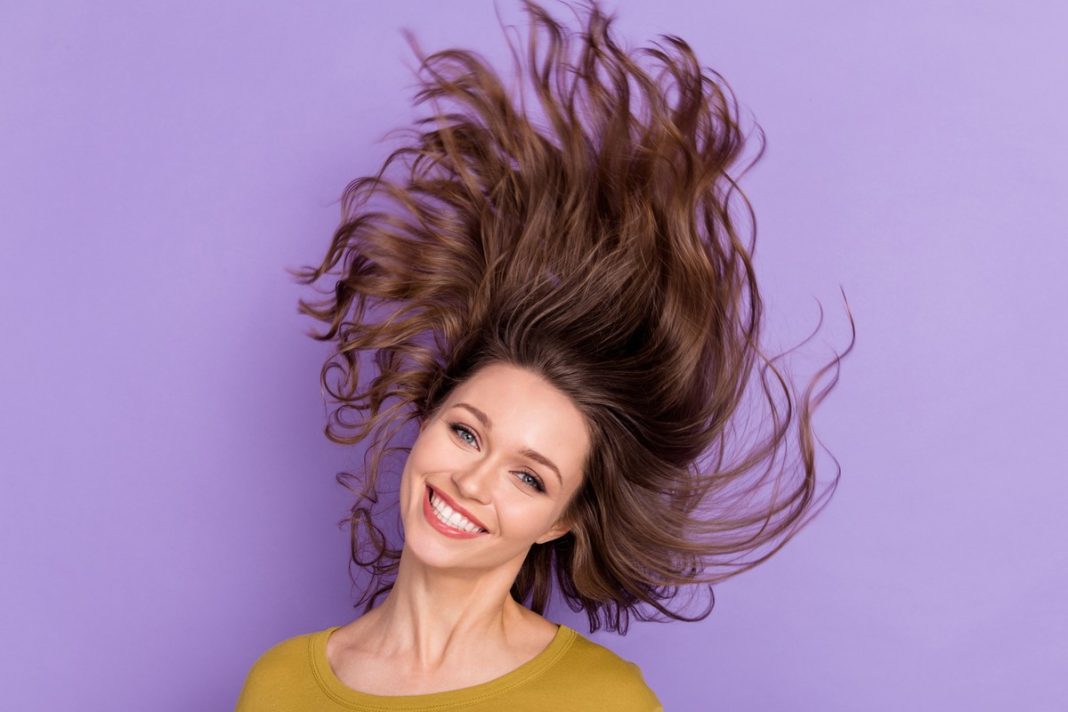 Trzy mocne produkty na porost włosów. Ten skandynawski to hit.