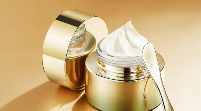 TOP 3 kremy z dużą ilością kolagenu. Działają jak wypełniający skórę zastrzyk