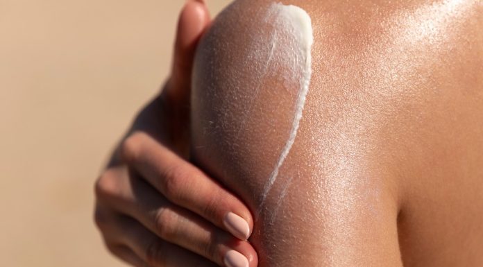 Zregeneruj skórę tym balsamem, a opalenizna dłużej się utrzyma