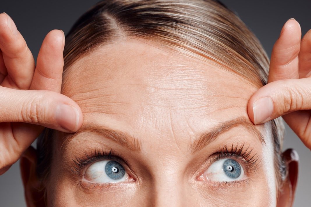 Ten krem z jadem węża blokuje zmarszczki w kilka sekund.