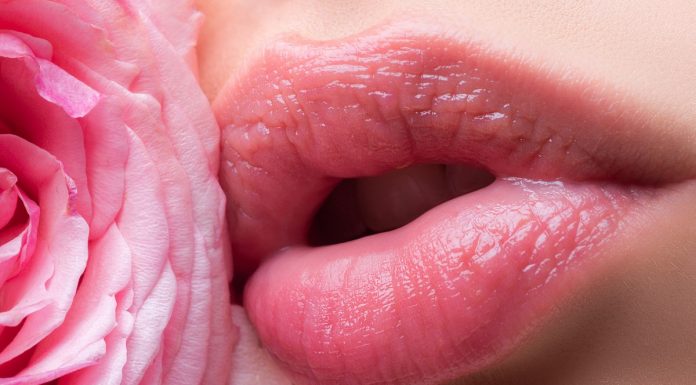 TOP 3 produkty błyskawicznie powiększające usta. Dają efekt pełnych, zmysłowych warg