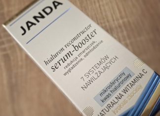 To serum przywraca skórze blask młodości. Działa jak nawilżająca ampułka