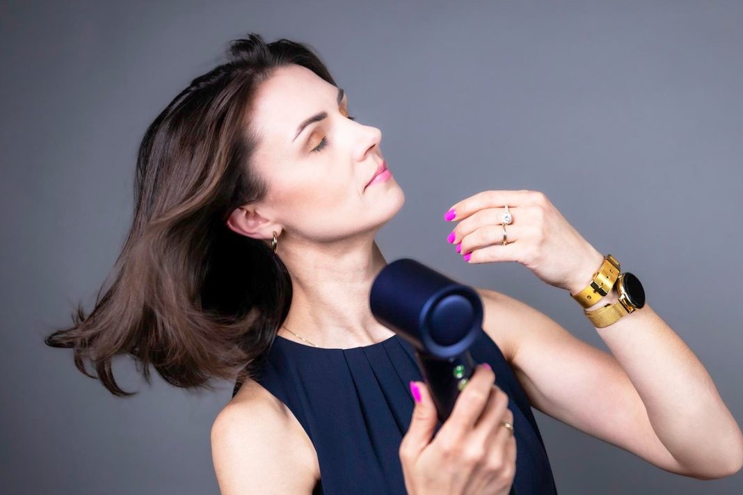 Stylizacja bez granic - suszarka do włosów Havit HD634-EU