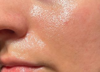 Nawet w upał zapomnisz o świeceniu. Ta lekka emulsja utrzyma mat