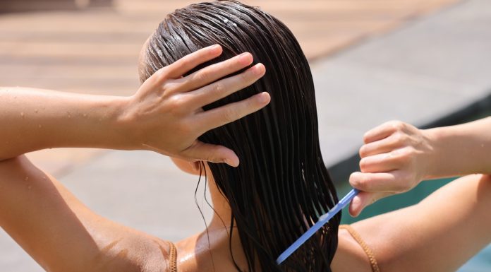 Olejek awokado 3w1: wygładzi włosy, ujędrni ciało i przyspieszy opalanie