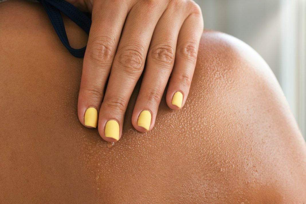 Kolagenowy balsam koi lepiej niż pantenol i tworzy brązową opaleniznę