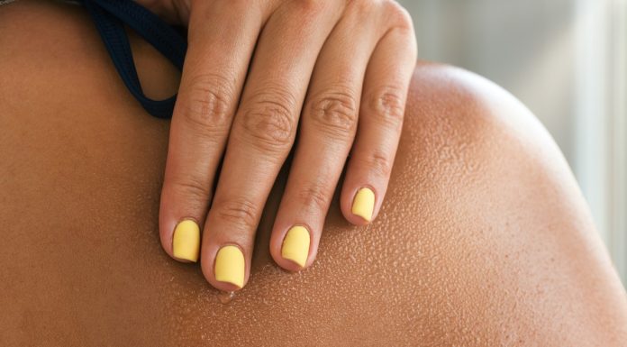 Kolagenowy balsam koi lepiej niż pantenol i tworzy brązową opaleniznę