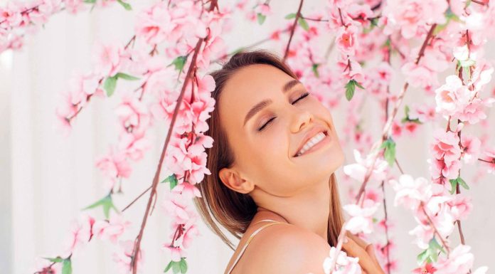 Japońska ceremonia hanami w Twojej łazience. Zanurz się w The Ritual of Sakura