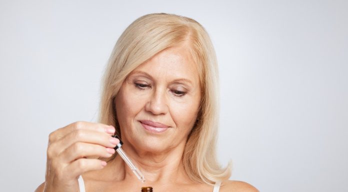 To serum z witaminą C bosko napina skórę. Wymazuje starcze plamki!